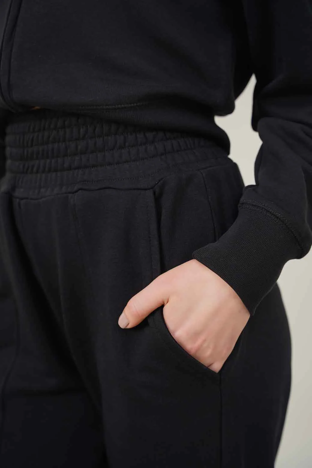 TROUSERS WITH ELASTICATED HEM - Image 3