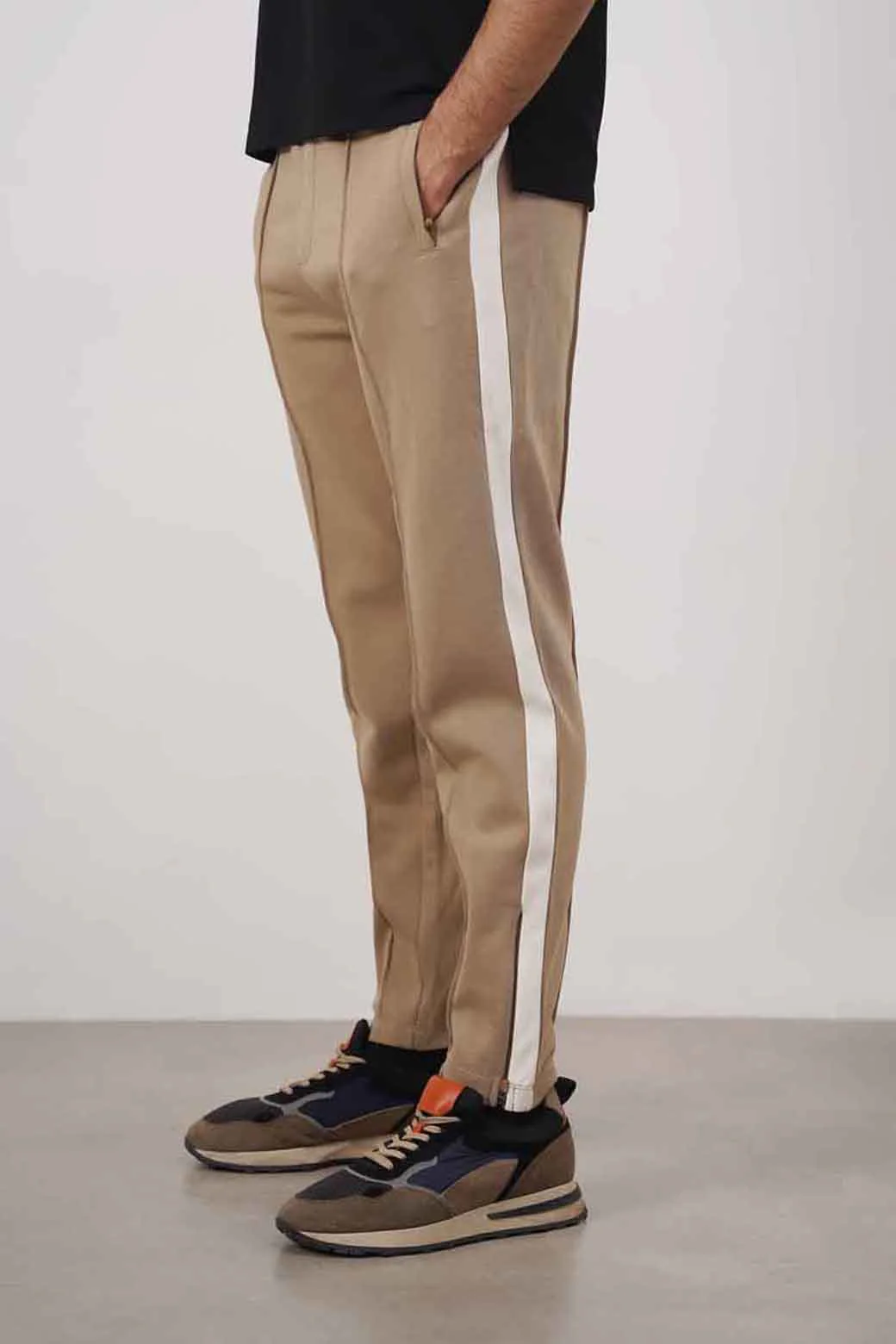 TROUSER WITH SIDE PANEL - Image 2