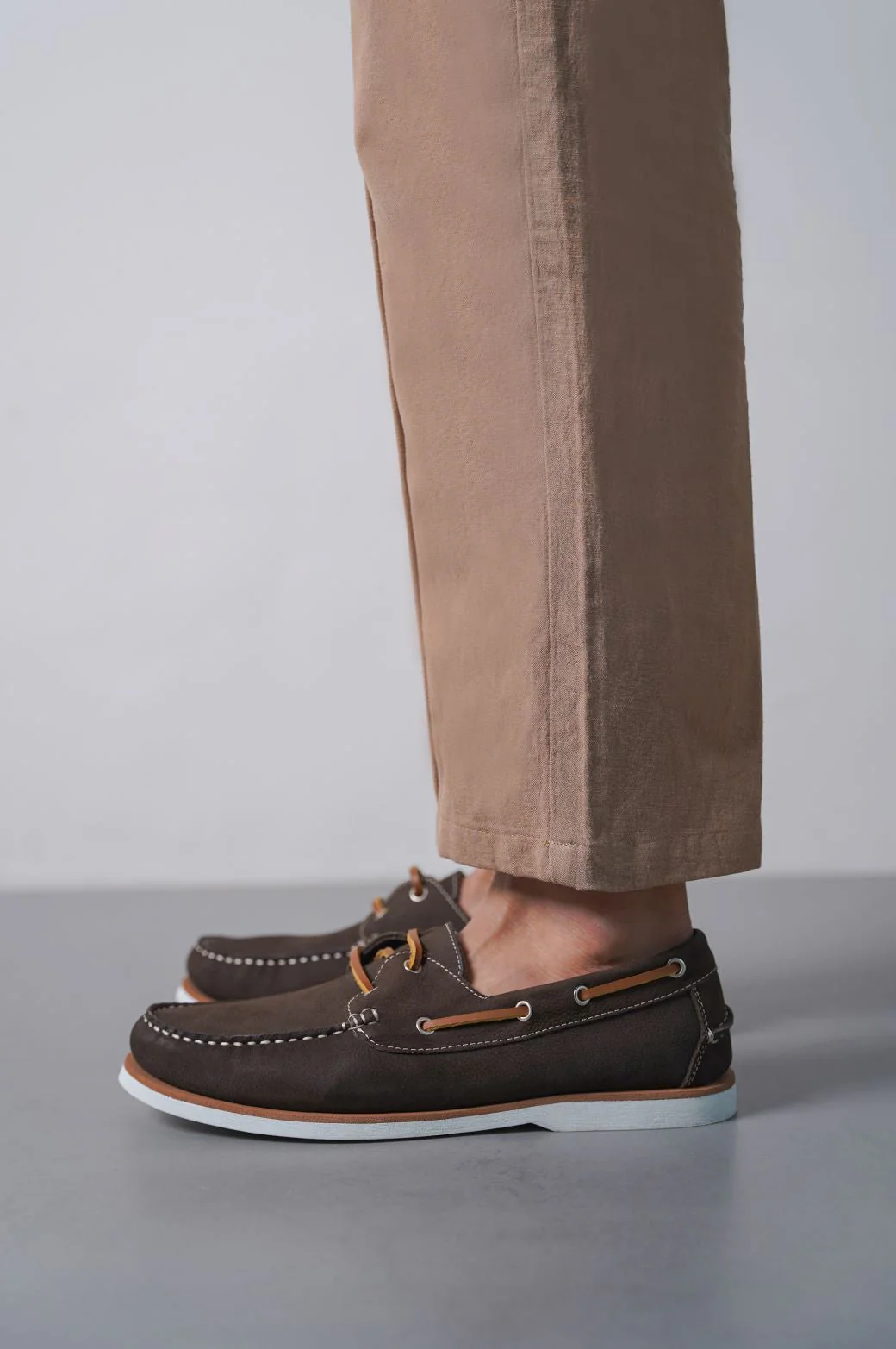 TUMBLED LEATHER BOAT SHOES - Image 6
