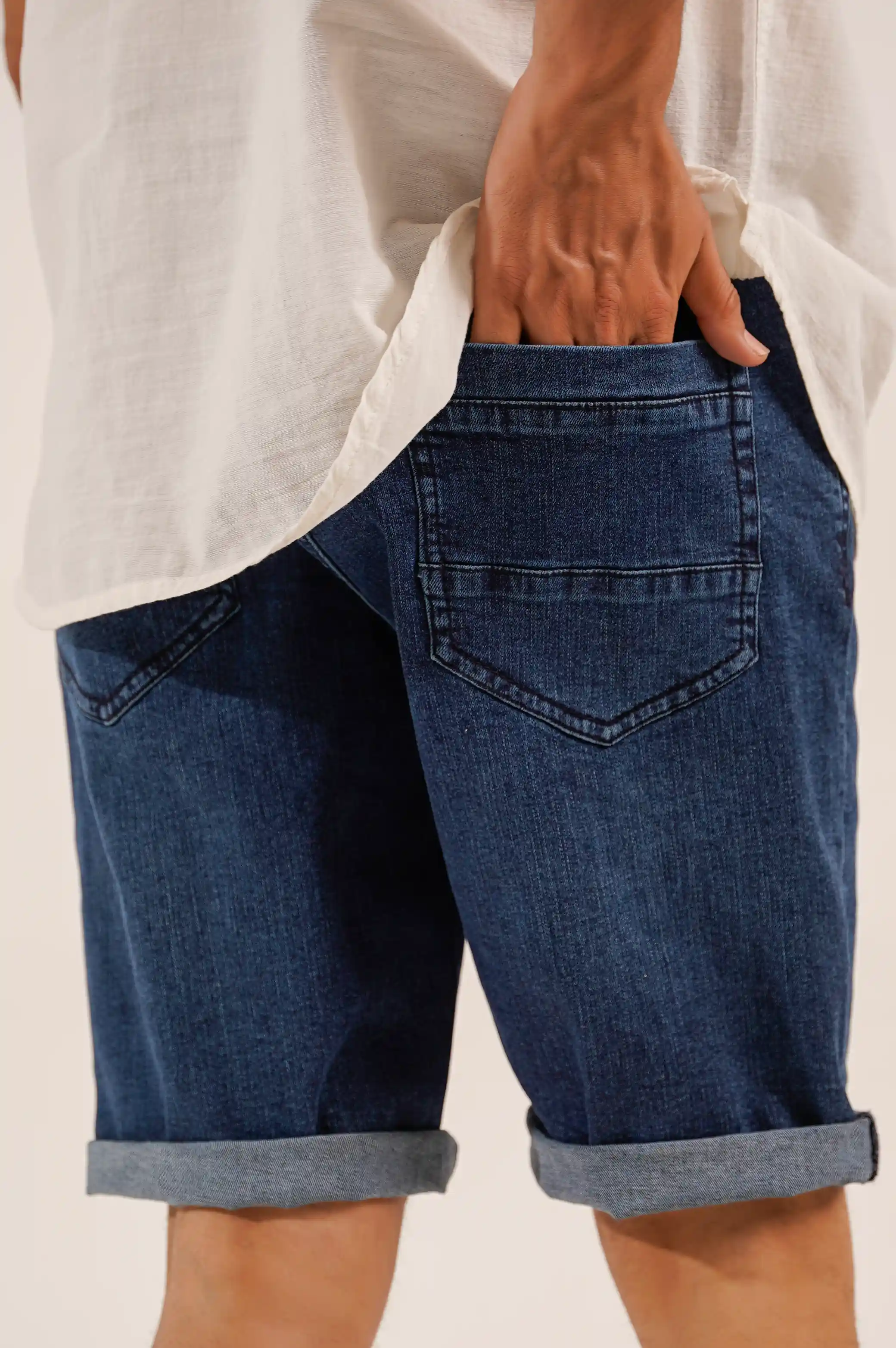 TURN-UP DENIM SHORTS - Image 3