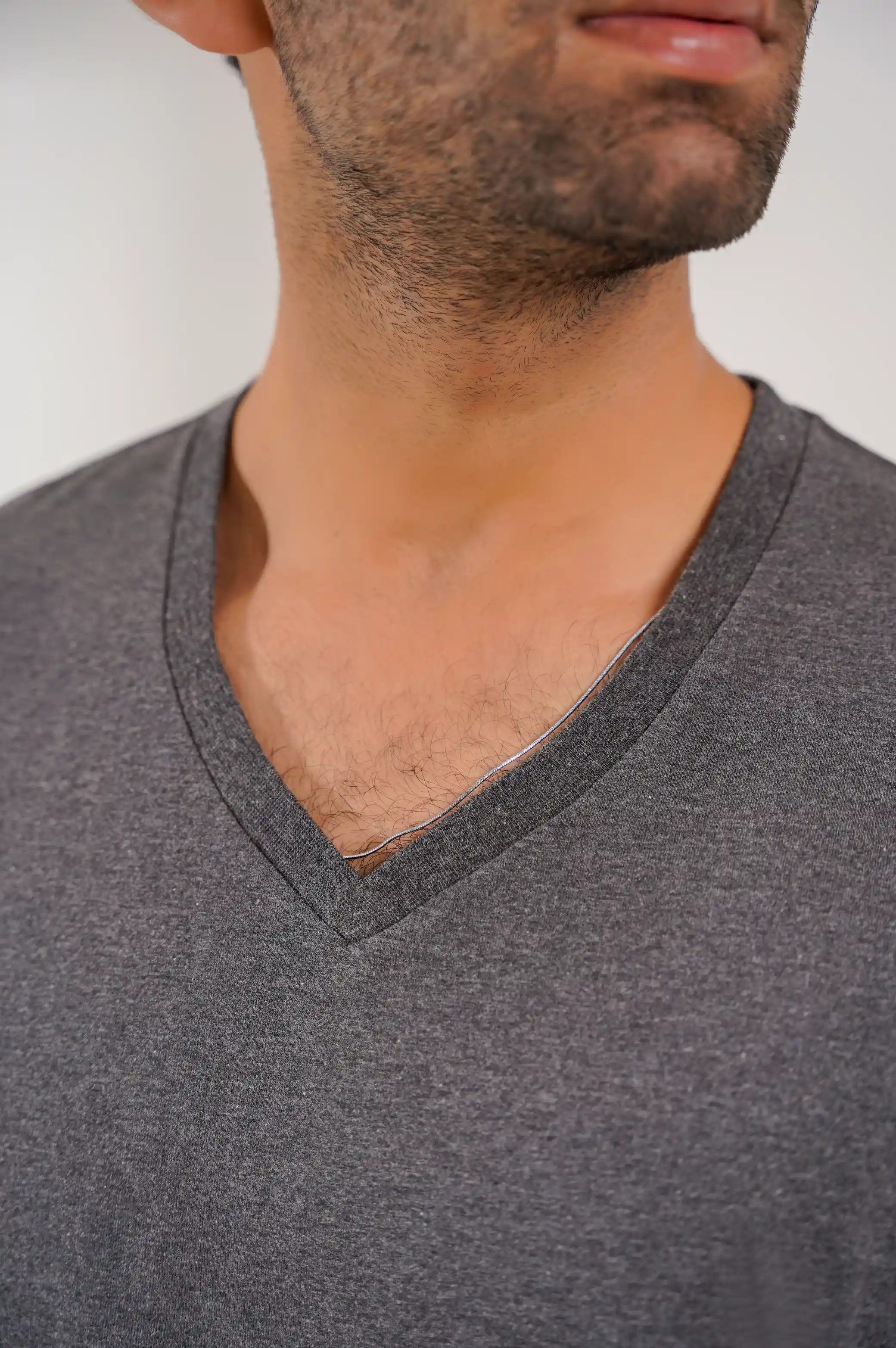 V NECK T-SHIRT - Image 2