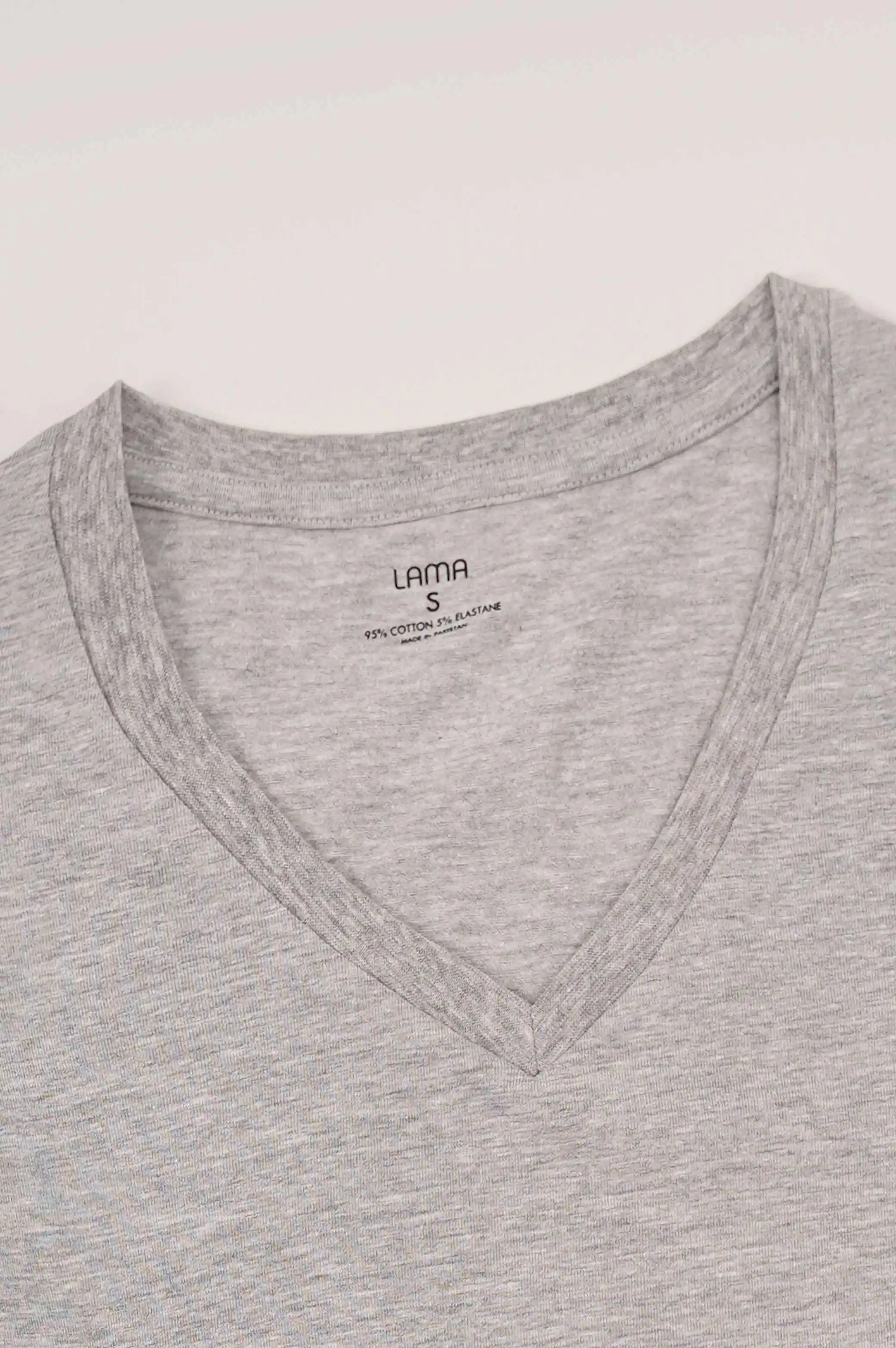 V NECK T-SHIRT - Image 5