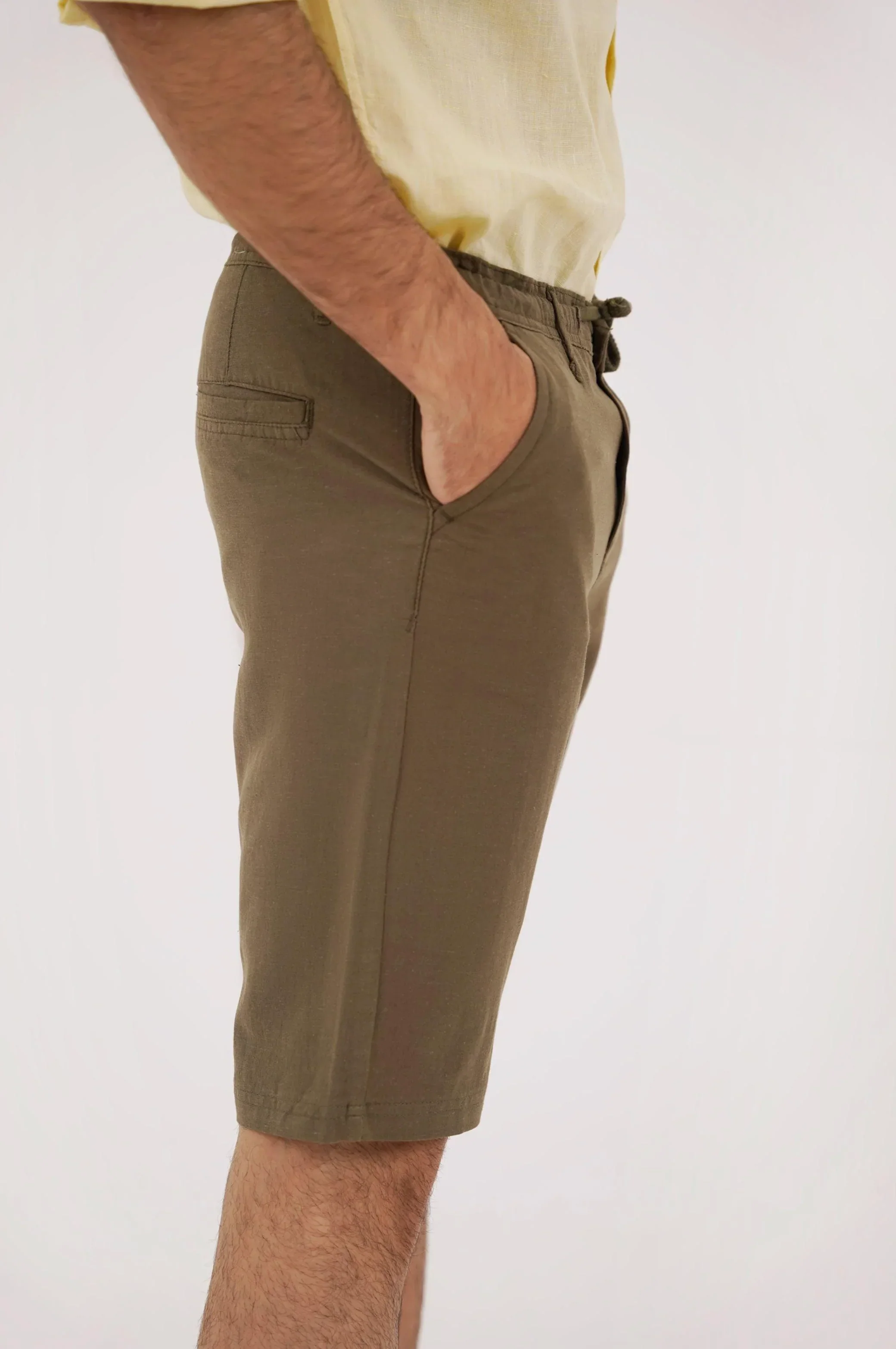 DRAWSTRING LINEN SHORTS - Image 2