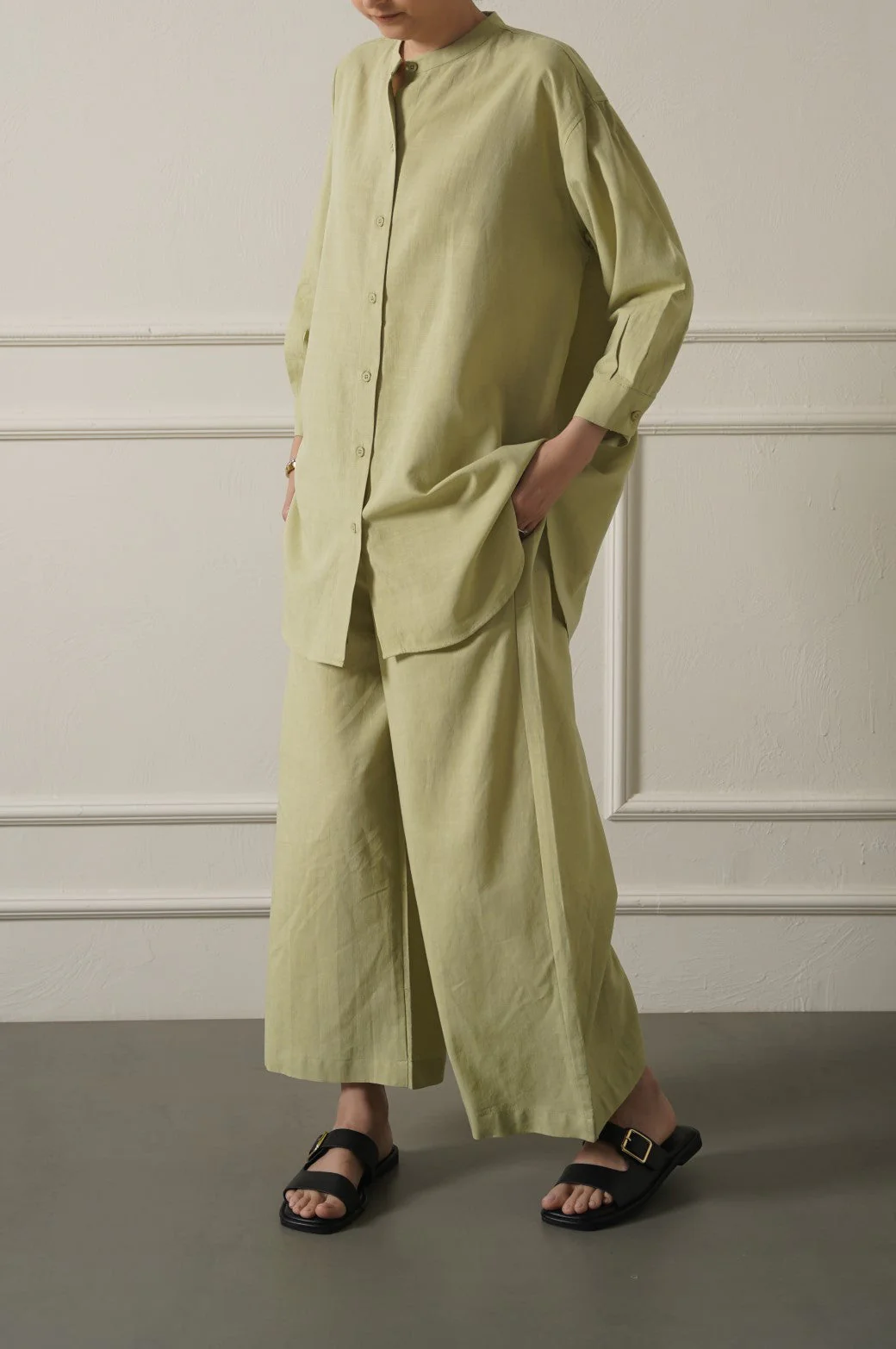 WIDE ANKLE-CUT PANTS - Image 2
